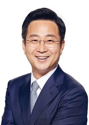 [창간축사] 박성준 의원 "'정보의 전령사’로서 역할 톡톡"