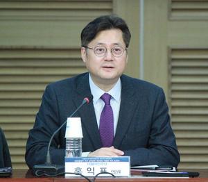 홍익표 의원, “남북관계 3, 4월이 고비”... 정책 토론회 진행