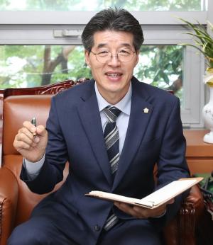 [인터뷰] 김종곤 성동구의회 의장 “의회 문턱 ‘확’ 낮추겠다”