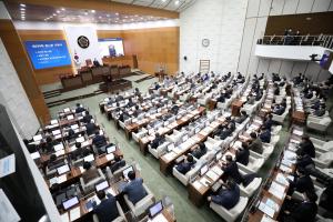 서울시의회, 민주당 의원들 ‘부동산투기 전수조사’ 촉구