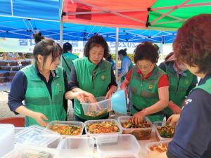 성동구새마을부녀회, 어려운 이웃을 위한 '사랑의 열무김치 나눔' 행사 진행